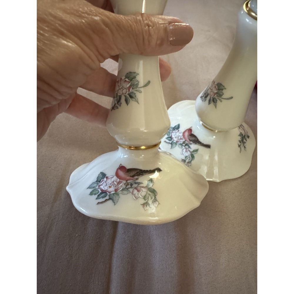 Gorgeous Pair Lenox "Serenade" CenterPiece With 24K Gold Floral Candlesticks - Picture 2 of 10